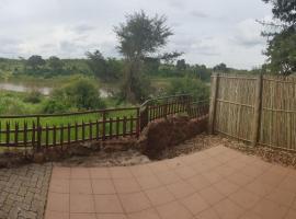 Croc Lapa Chalet, apartment in Malelane