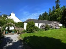 Craigadam Lodge with Hot tub