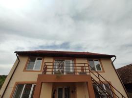 Casa Dugălie, hotel u gradu Berzaska