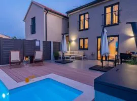 Villa NiA ZadarVillas