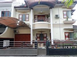 Griya Adevita, golfový hotel v destinaci Sleman