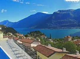La Quiete 08 lake view Apartment By Garda Domus Mea