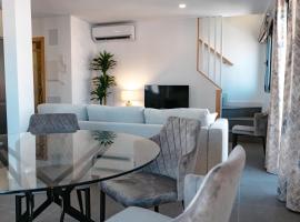 APARTAMENTOS VIRGEN DEL CARMEN, hotel i El Rompido