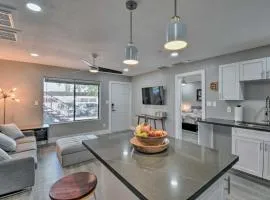 Peaceful Apache Junction Condo about 1 Mi to Downtown!