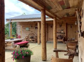 Oak ridge cabin, farmstay di Norwich