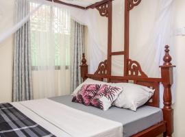 Amarossi Elephant-One Bedroom Apartment,Mtwapa, hotell i Mtwapa