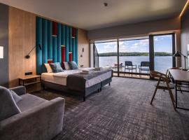 OTTON-Charzykowy Bed&Restaurant, hotel in Chojnice