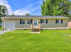 New Bern Abode with Yard about 2 Mi to Neuse River