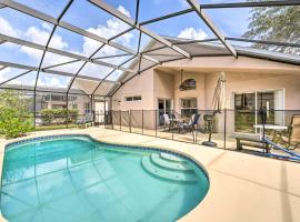 Family Home with Pool on Award-Winning Golf Course!, hotel in Haines City