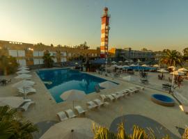 테르마스 데 리오 혼도에 위치한 호텔 Marina del Faro Resort