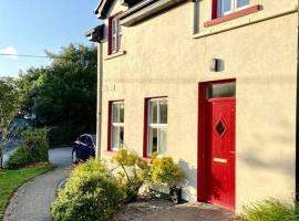 1 Keelkyle Cottage Connemara Letterfrack County Galway, maison de vacances à Letterfrack