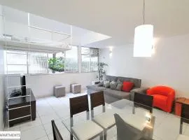 Apartamento 2 quartos espaçoso no Leme