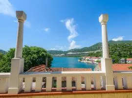 Apartment Jadranka with Sea View in Rogotin