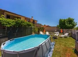 House Forest Paradise