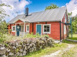 Nice Home In Olofstrm With Kitchen, feriebolig i Olofström