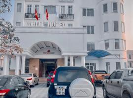 White Hotel, hotel i Hà Tĩnh