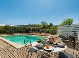 Villa Syrah avec piscine privée chauffée à 25 km de la mer