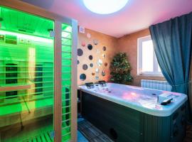 Wellness Studio D'Or - Exclusive NEW apartment With whirlpool, sauna, sunny terrace, private parking, hotel com spa em Poreč
