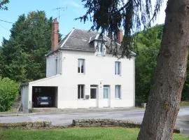 AU BORD DE L'EAU studio 1