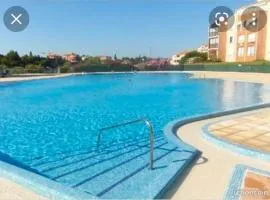 appartement au LAGON BLEU à Fréjus, garage, tennis & piscine 1200 M2