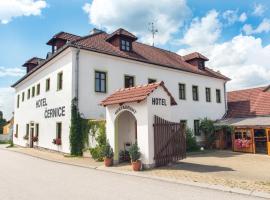 U Matěje, hotel v destinaci Mojné