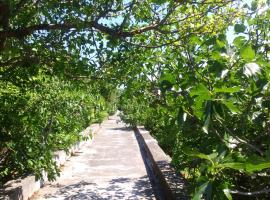 BELLA CISTERNA: Kambos, Panagia Krina Church yakınında bir otel