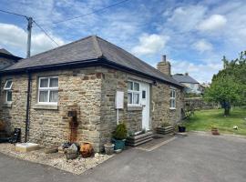 Cosy 1-bedroom cottage with indoor open fireplace, hotel i Westgate