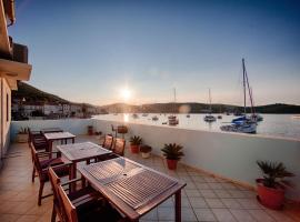 Nautic Studio A4, hotel v destinaci Vis