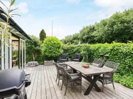 6 person holiday home in Karrebæksminde-By Traum