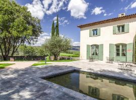Holiday flats at Domaine de Saint Endr ol with golf SPA and pool, hotel em La Motte
