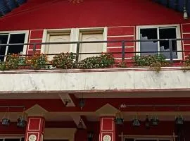 VAISHNAVI VILLA-Family Homestay-2km from bus stand-WiFi