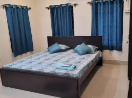 The Woodpecker Inn Suite
