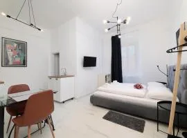Apartments Luan