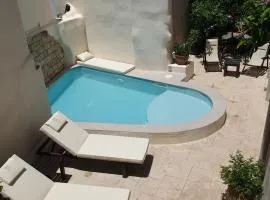Casa Sofia Apt#1, By Hellocrete