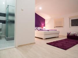 Purple rooms โรงแรมในโมสตาร์