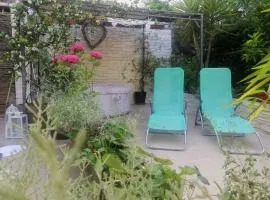 Hot Jacuzzi & Ice Bath Apartment