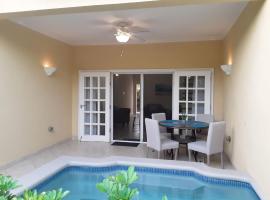 NEW #3 Westland Villa 2-Bed with pool opposite West Coast beach, hotel in Saint James
