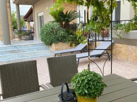 Eva's Garden House, hotel with jacuzzis in Ialyssos