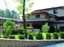 Maison d'Elite, hotel v destinaci Seregno