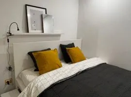 Easy Flat