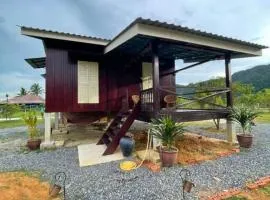 HOMESTAY KEBUN MANGGA HARUMANIS WAN PA (WAN PA)
