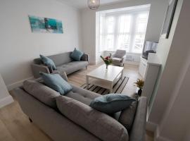 Spacious Holiday Home in Porthcawl ค็อทเทจในพอร์ธคอว์ล