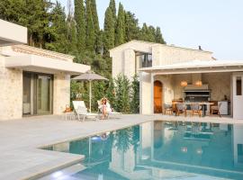 My Mediterranean Corfu Luxury Villa with Private Swimming Pool, отель в Контокали, рядом находится Музей Каподистриаса