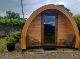 Nesswood Luxury Glamping, hotel in Derry Londonderry