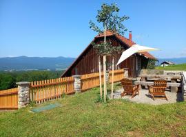 Vineyard Cottage Maleric with Pool Access