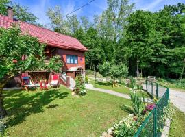 HIŽA BAKE ROZE, Hotel mit Parkplatz in Gornja Konjšćina