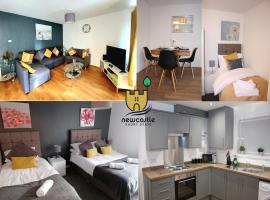 Milton House - Entire 3Bed House FREE WIFI & 4 FREE PARKING Spaces Serviced Accommodation Newcastle UK, hotel familiar en Newcastle