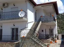 house chrisoula