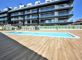 GALIHOST - Impresionante apartamento con piscina en Sanxenxo