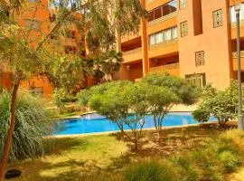 Superbe appartement en résidence avec piscines